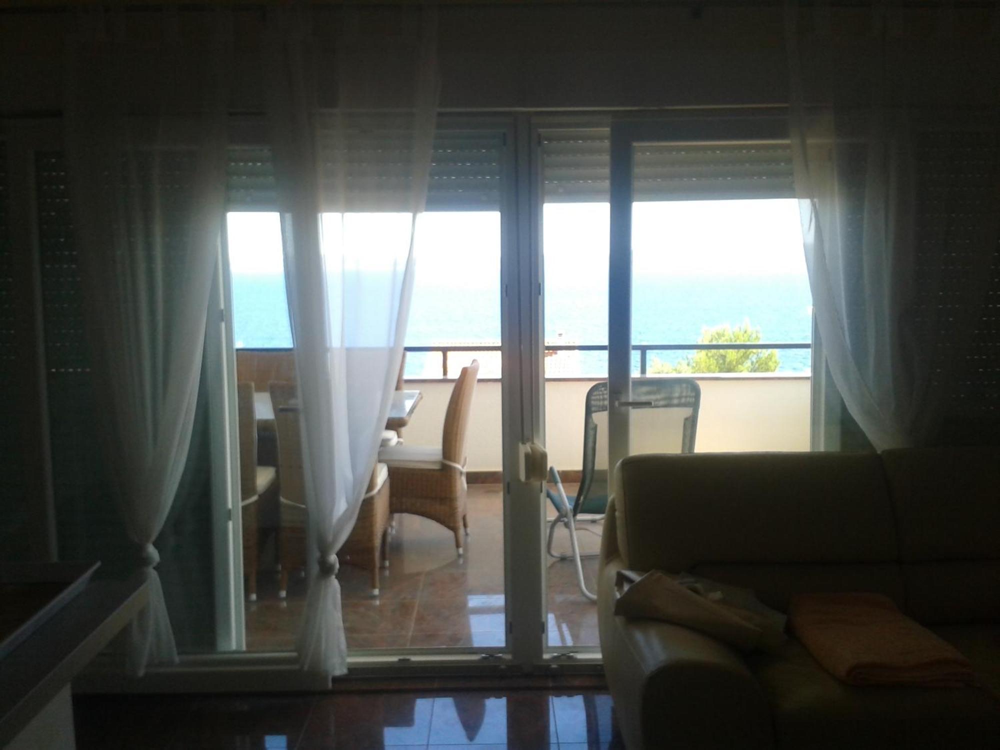 Apartmani Svalina - Seaview And 130M From Beach Trogir Zewnętrze zdjęcie