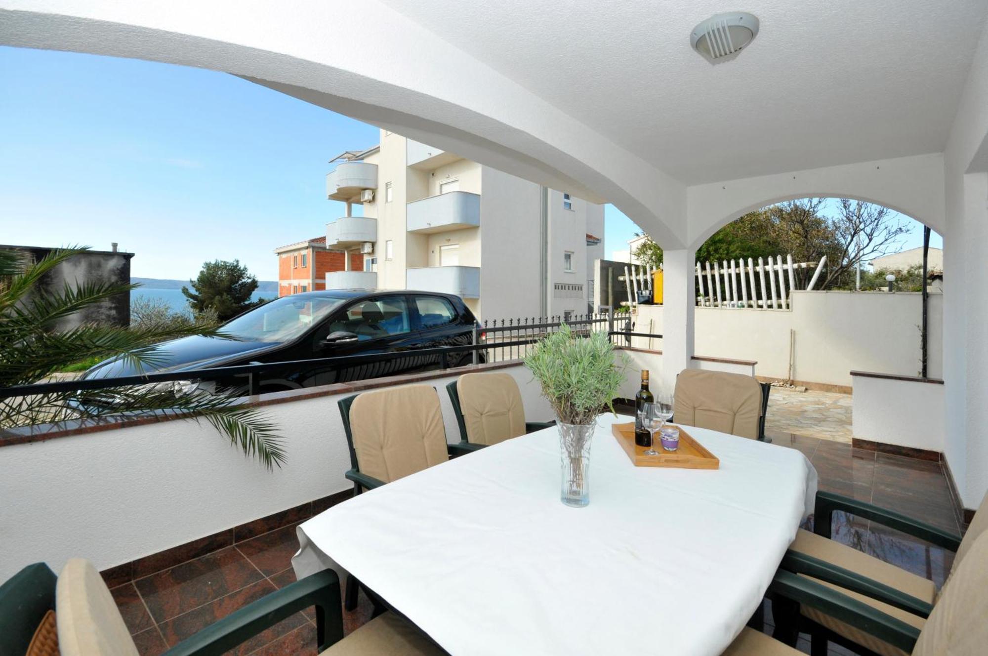 Apartmani Svalina - Seaview And 130M From Beach Trogir Zewnętrze zdjęcie
