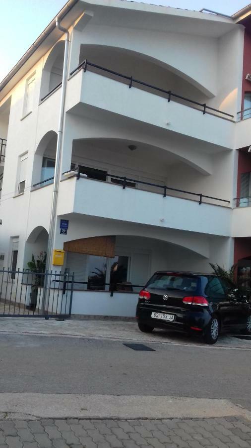 Apartmani Svalina - Seaview And 130M From Beach Trogir Zewnętrze zdjęcie